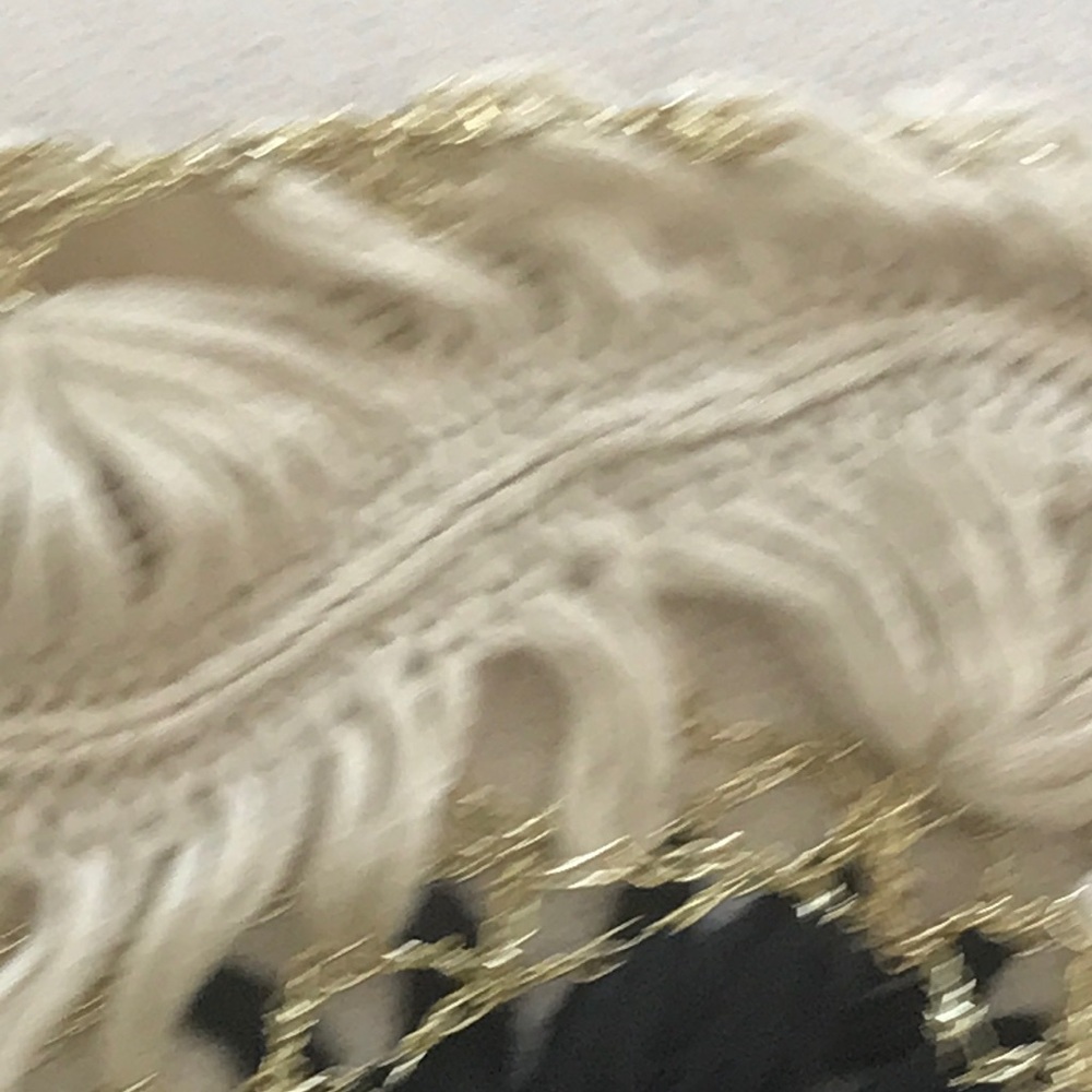 Scalloped Lace Wave Knit Top — Green, Black & Cream - Picture 8 of 8